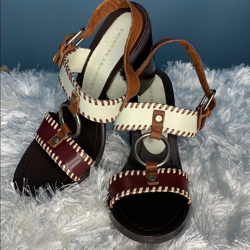 CHINESE LAUNDRY SANDALS